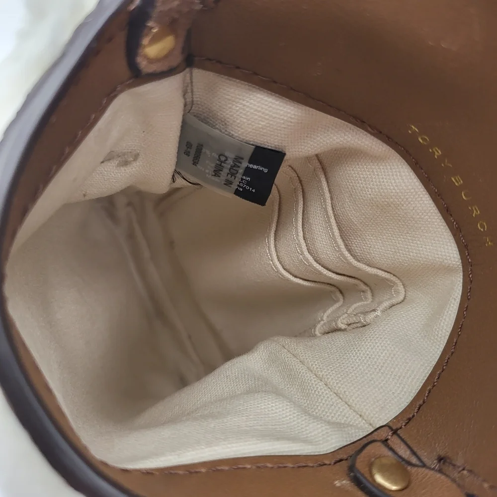 Tory Burch Boa Mirror Shoulder Sling Bag with Flap.